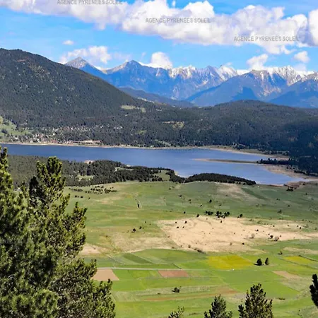 Emberger, Tatil Evi *