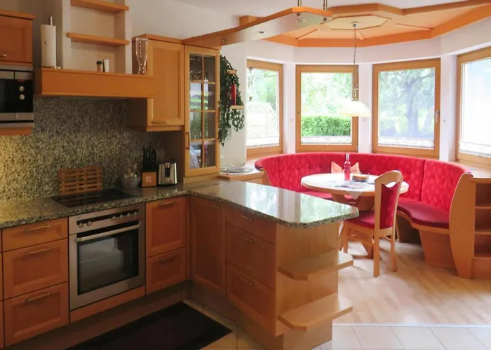 Casa vacanze Emberger, *