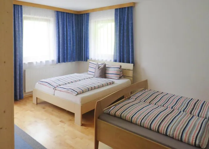 Casa vacanze Emberger, *