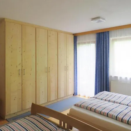 Emberger, Holiday home Fuegen